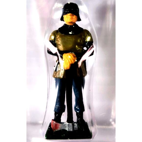 W. Britain 1/32 Scale EXECUTIONER - TOWER OF LONDON Metal Figure, New, See Pics! - Picture 2 of 3